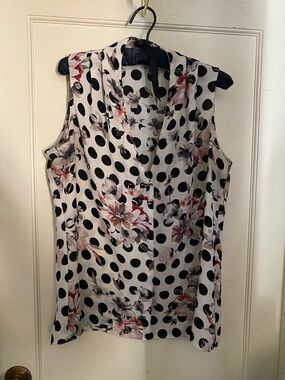 Rose & Olive Sleeveless Polka Dot & Floral Blouse - White/Black/Pink